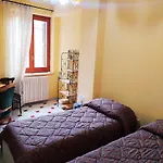 Casa Cambria